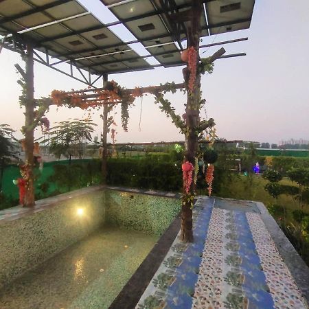 Shaw Estate-Farm House For A Small Parties-Jp Farm Greater Noida Zewnętrze zdjęcie