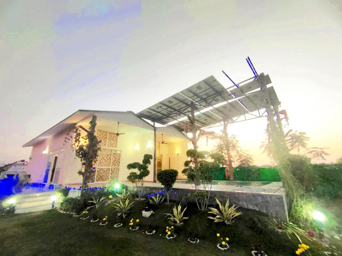 Shaw Estate-Farm House For A Small Parties-Jp Farm Greater Noida Zewnętrze zdjęcie