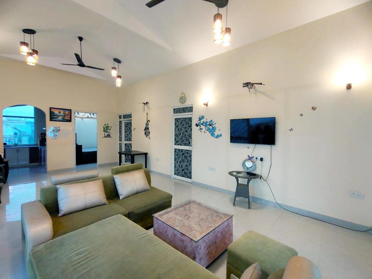 Shaw Estate-Farm House For A Small Parties-Jp Farm Greater Noida Zewnętrze zdjęcie