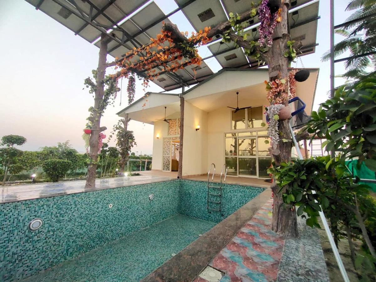 Shaw Estate-Farm House For A Small Parties-Jp Farm Greater Noida Zewnętrze zdjęcie